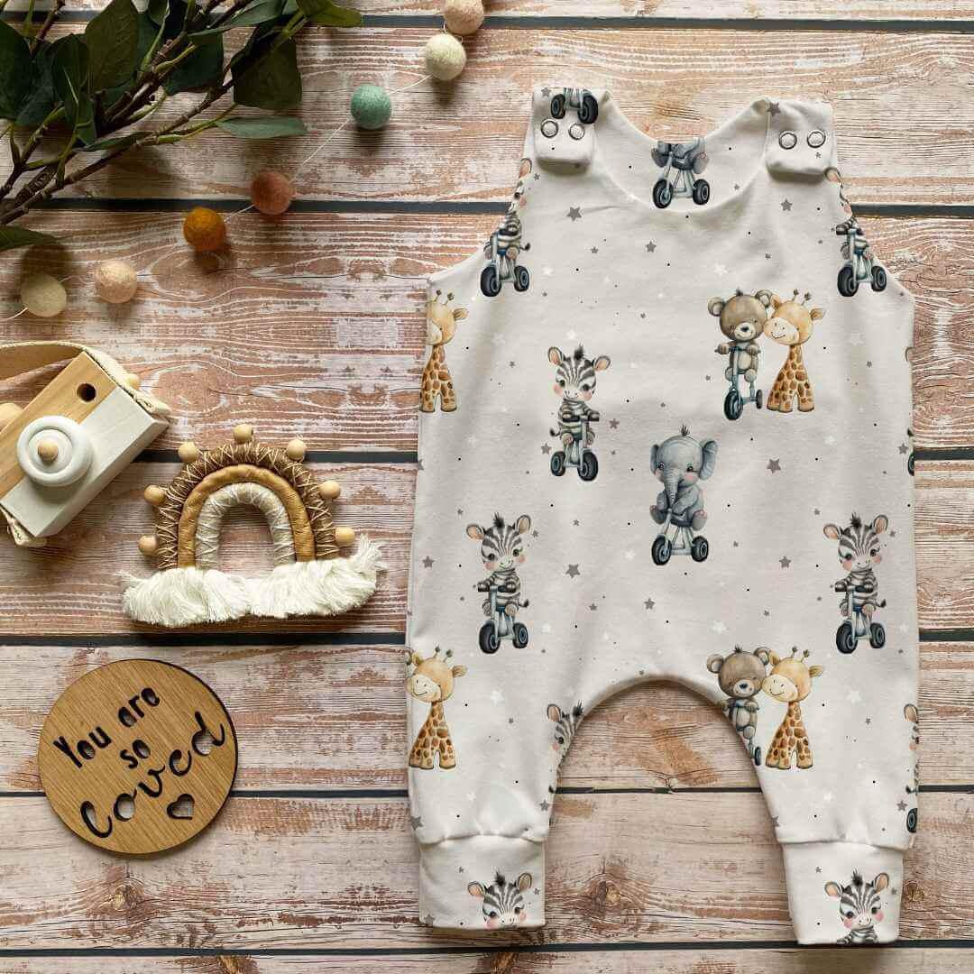 French Terry Stoffe Meterware "kleine Abenteurer" - 0,5m