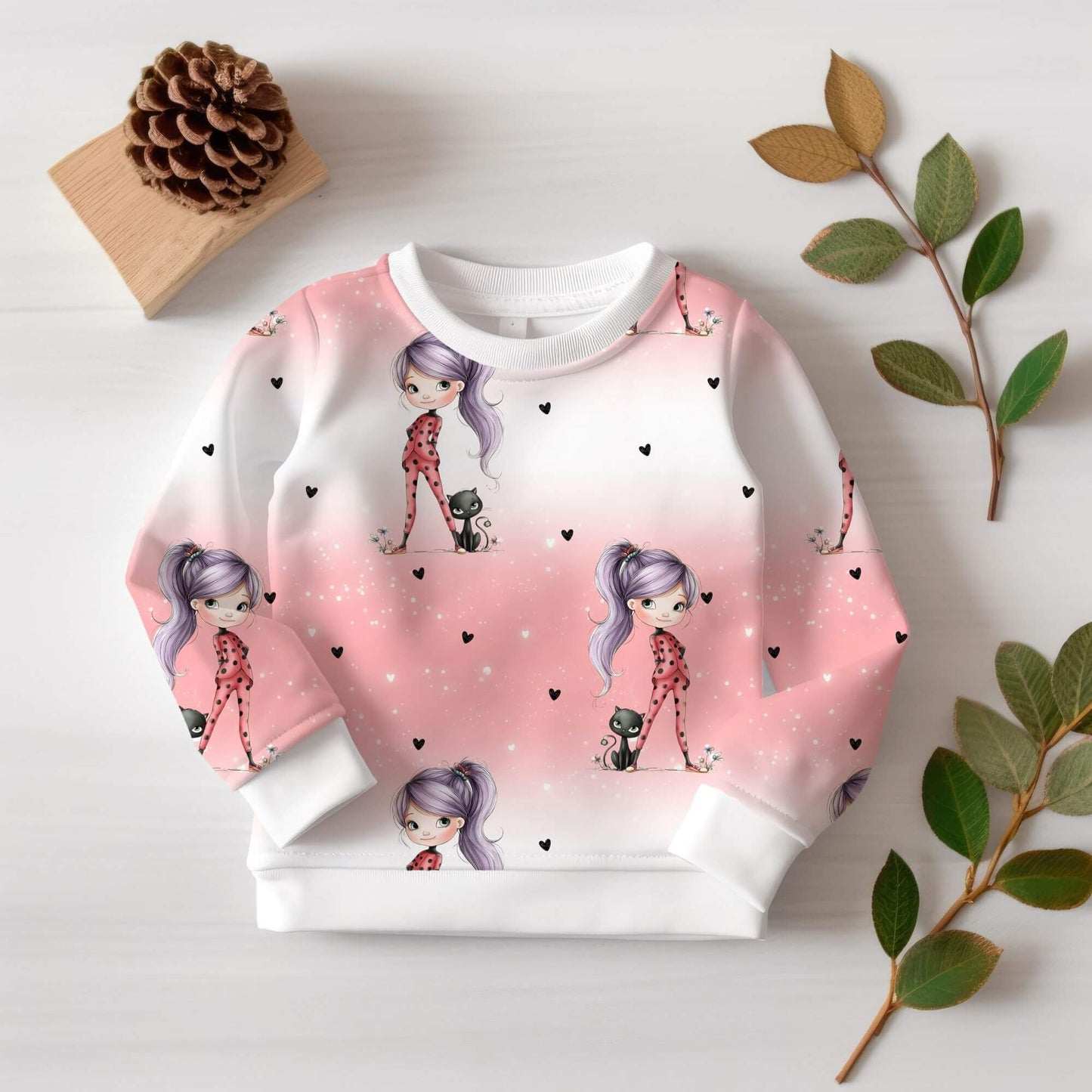 Pullover aus Ladybug Girl & Black Cat Bio Stoff – rosa Kinderstoff aus Jersey oder French Terry – für Handmade Kleidung
