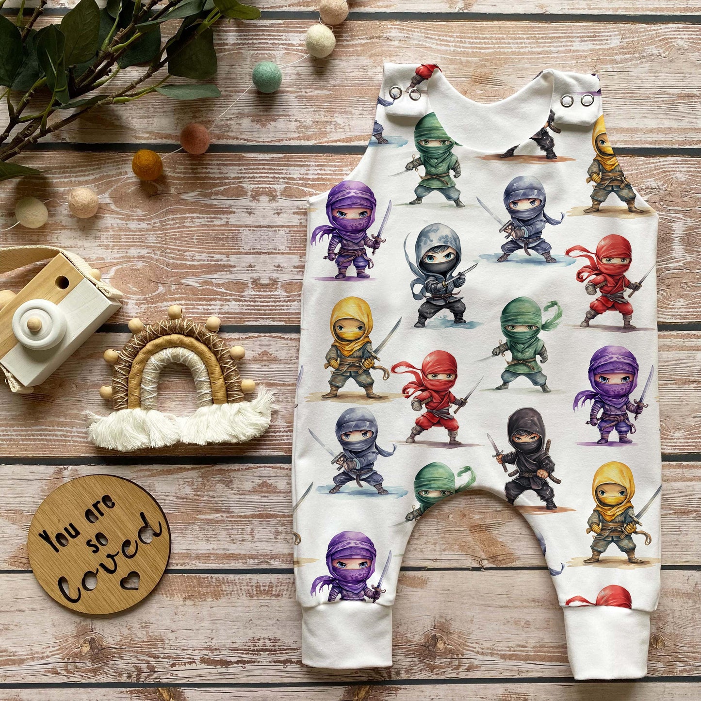 Stoffe Meterware "Ninja" - Jersey oder French Terry