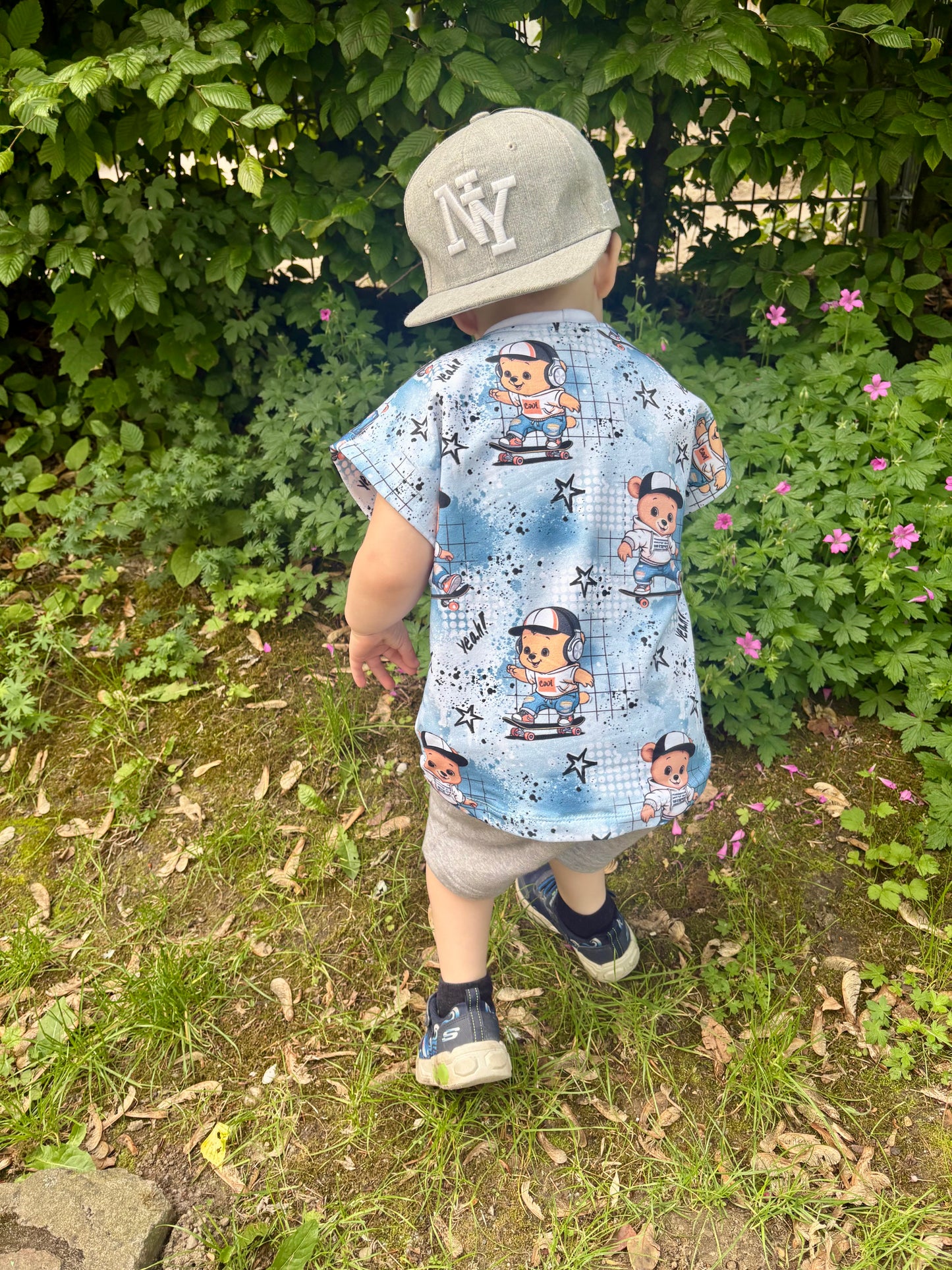 Stoffe Meterware "Skater Bär" - Jersey oder French Terry
