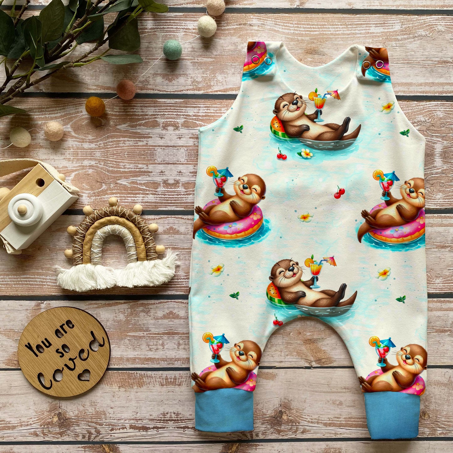 Handmade Baby Strampler "Otter"