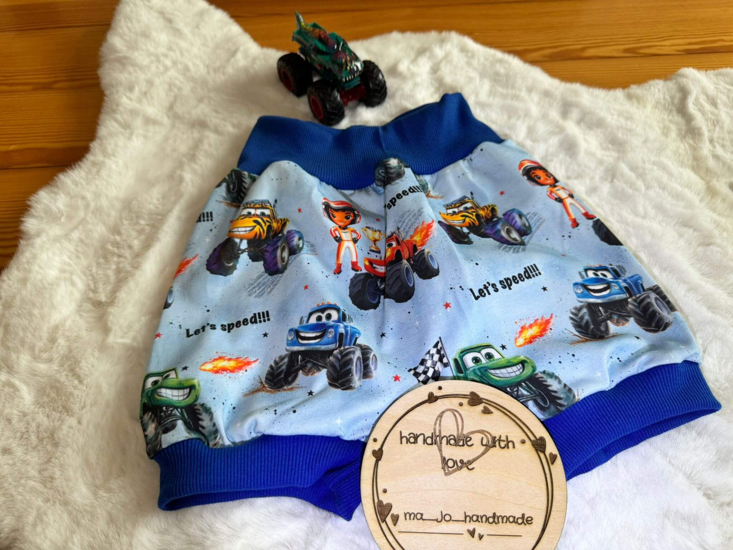 Monster Trucks Stoff – Jersey oder French Terry in Blau