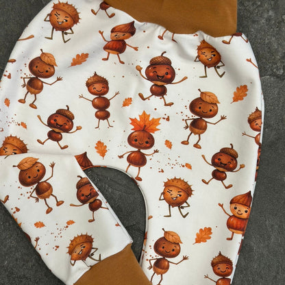 Stoffe Meterware " Kastanienmännchen" - Jersey oder French Terry