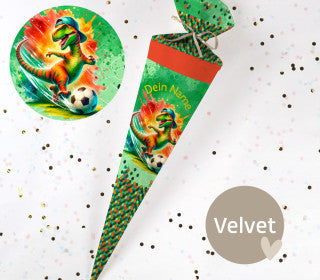 Personalisierte Schultüte "Dino Gang - Fußball" grün