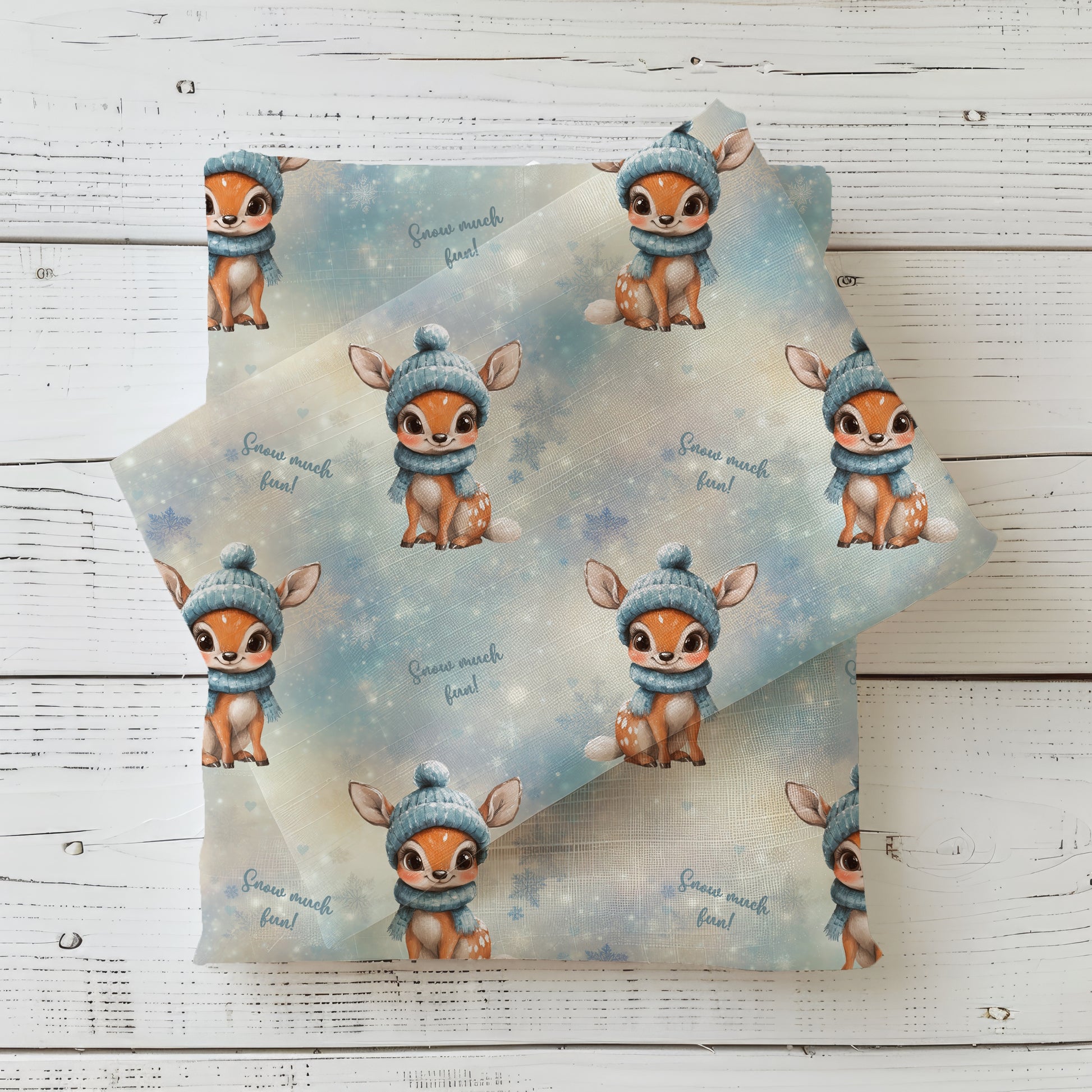 Snow much fun – Rehkitz Stoff – 0,5 m French Terry Lagerware mit Reh & Schneeflocken – sofort lieferbar & perfekt für Winterkleidung