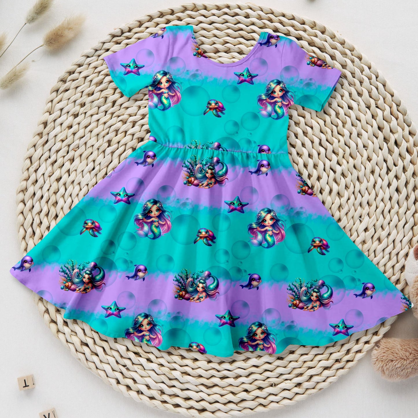 Drehkleid „Meerjungrau & Delfine" aus French Terry