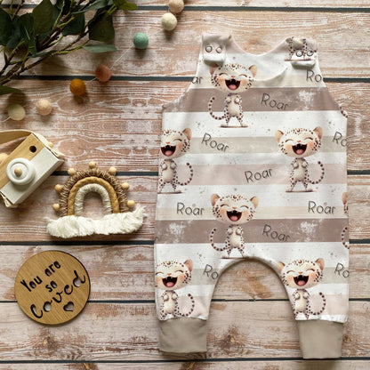 Stoffe Meterware „ROAR Kitty" - Jersey oder French Terry