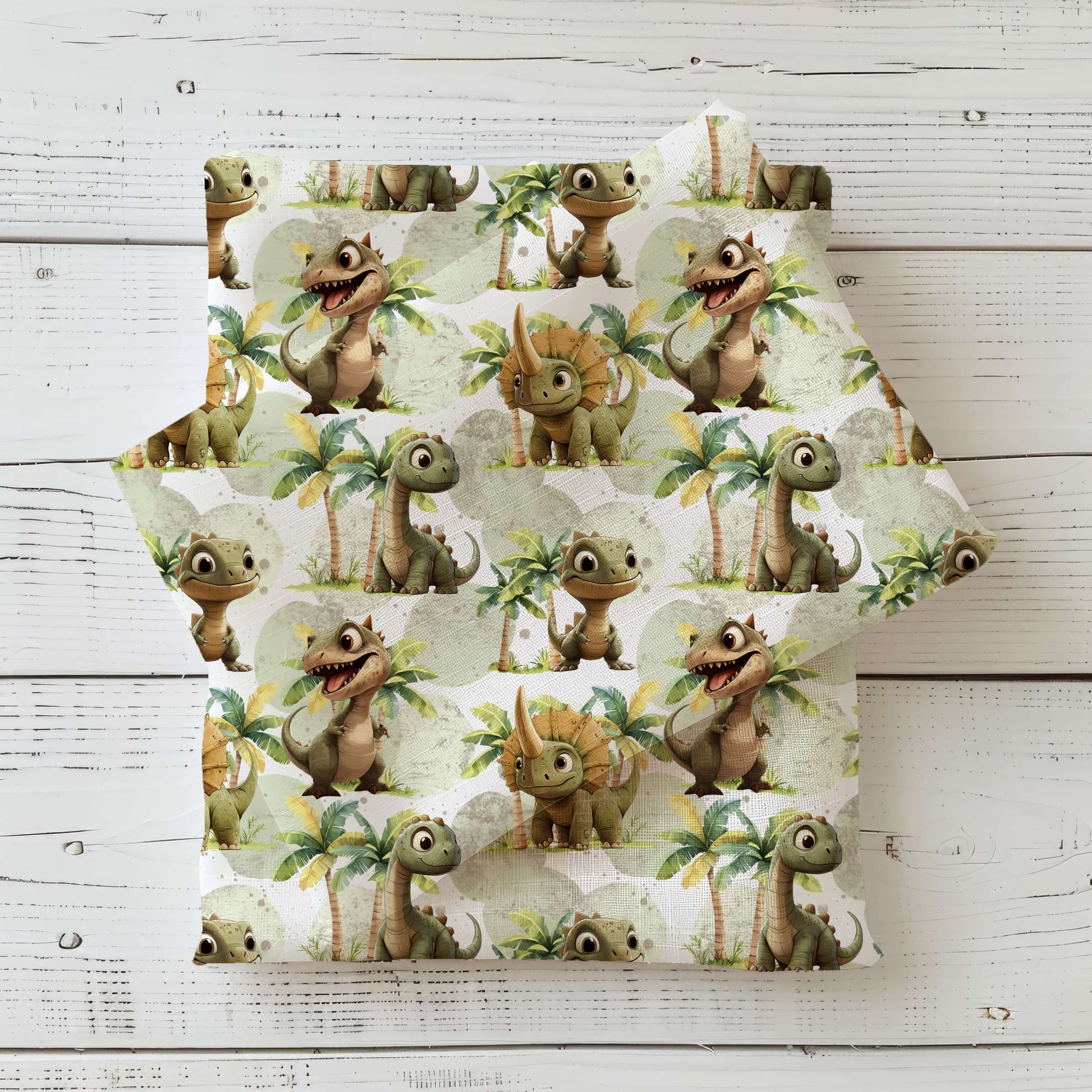 Dino-Abenteuer im Urzeit-Dschungel Stoff – bunter Stoff mit Dinosauriern, Palmen & tropischem Hintergrund – Jersey oder French Terry Meterware für Kinderkleidung