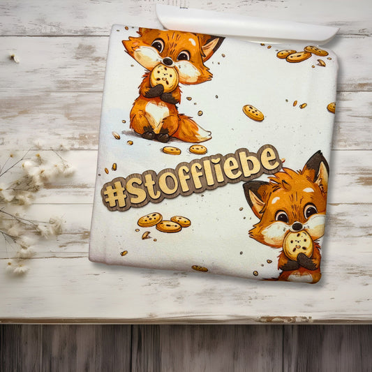 Fuchs mit Cookie Stoff – liebevoll illustriertes Fuchsdesign mit Cookie – erhältlich als Jersey, French Terry oder Rib Jersey Meterware für Kinderkleidung