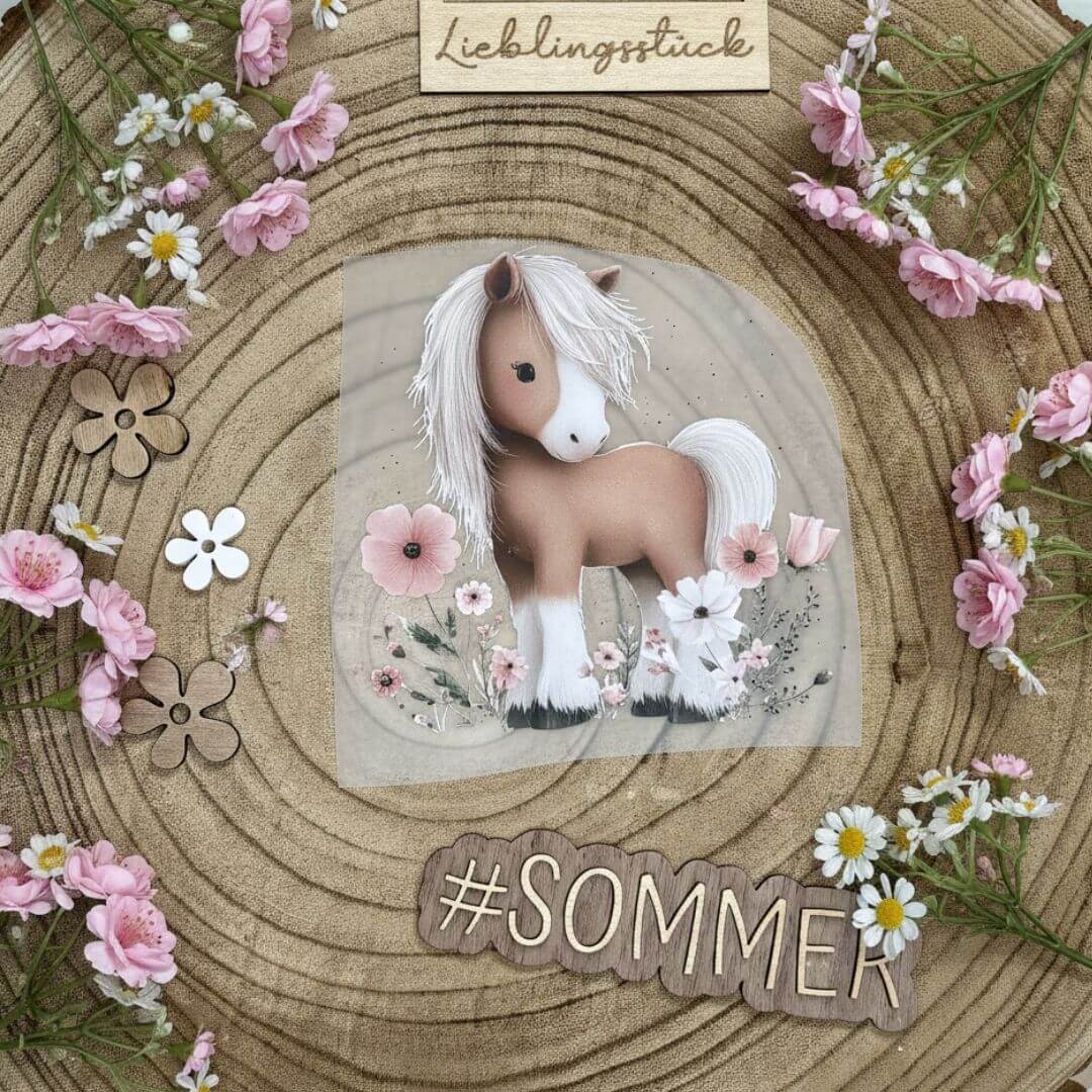 Pony Mädchen Bügelbild „Blüten Pony“ |  DTF Transfer für Kleidung & Accessoires